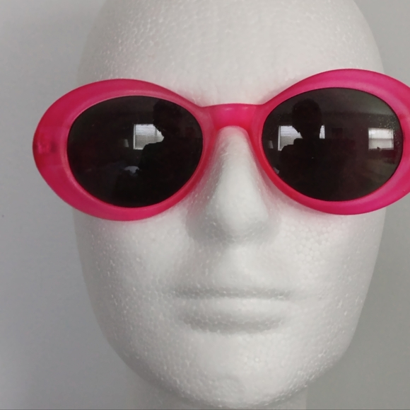 Vintage Hot Pink Sunglasses NOS Barbie - Picture 5 of 5